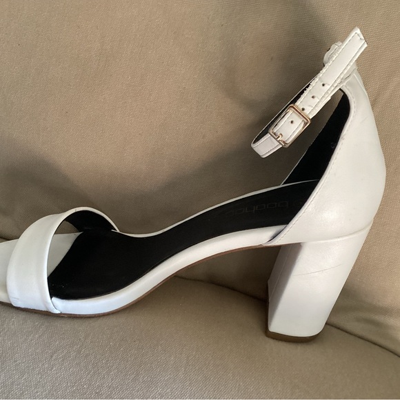Boohoo White Heeled Sandals 8.5 - Picture 3 of 5